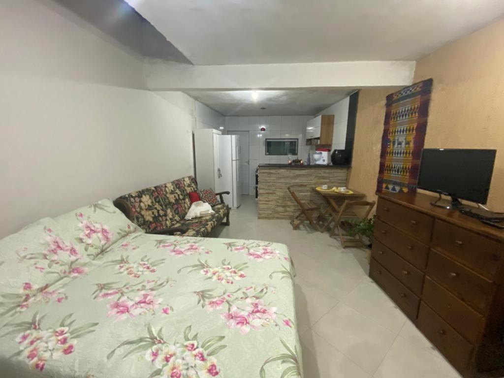 Quitinete Beira Mar Holiday home *